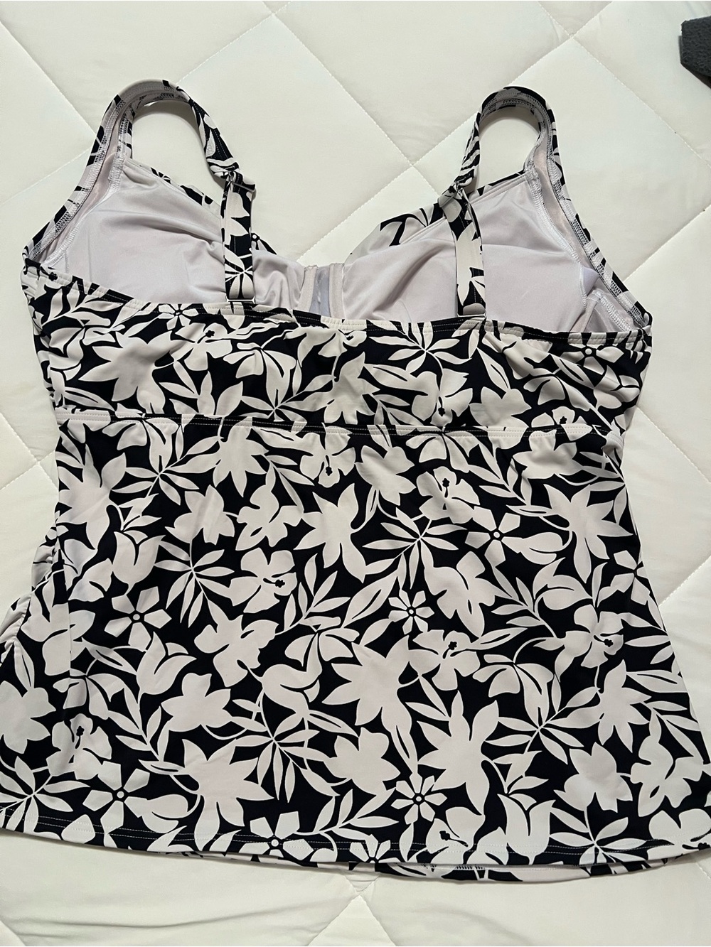 Black & White Floral Tankini Swim Top - Picture 2 of 4